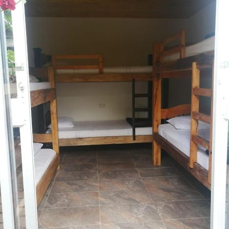 Hostal Hilltop Zapzurro Exteriér fotografie
